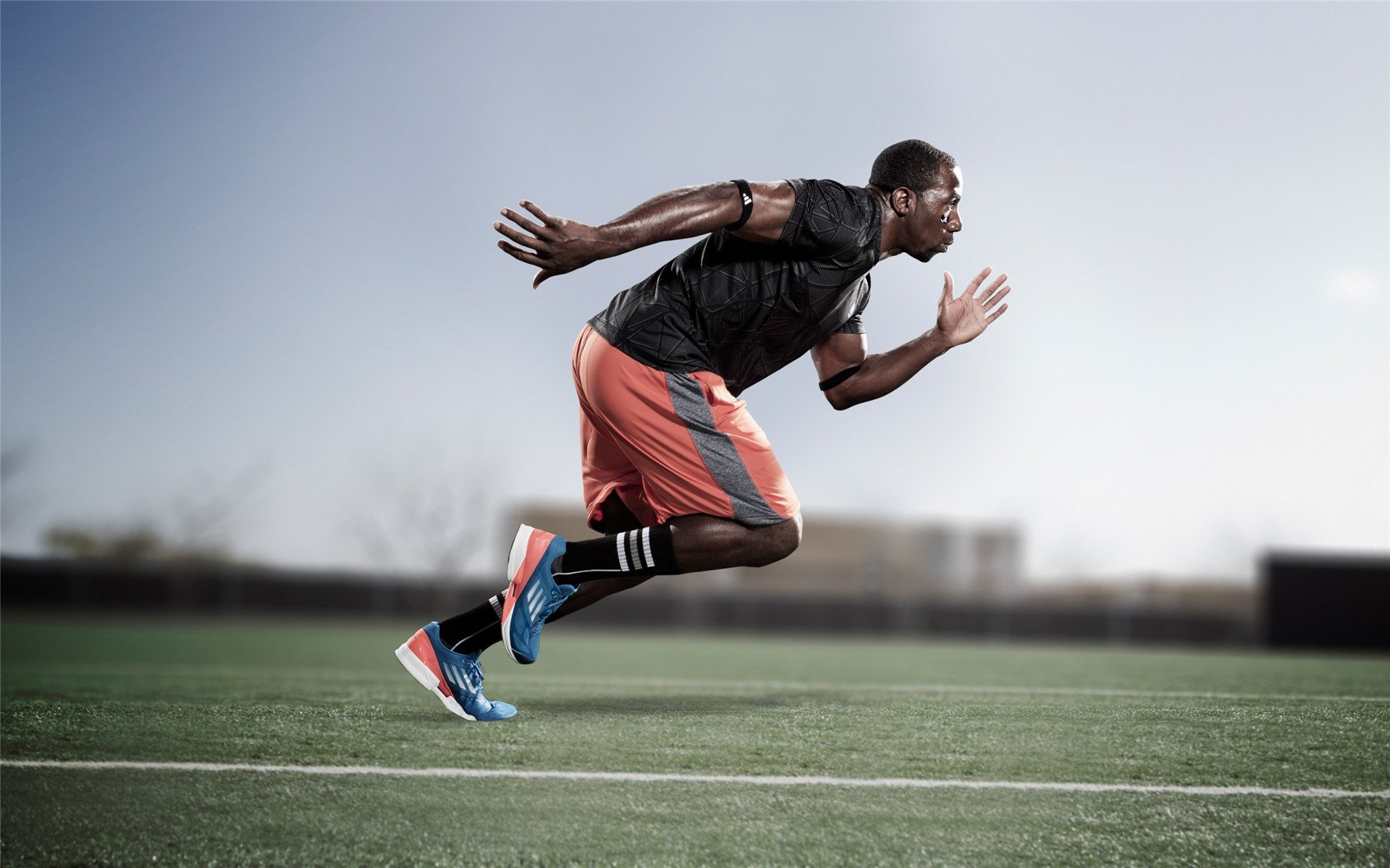 国际米兰抢七大战横扫金州勇士，德布劳内砍下5记关键球，全场沸腾